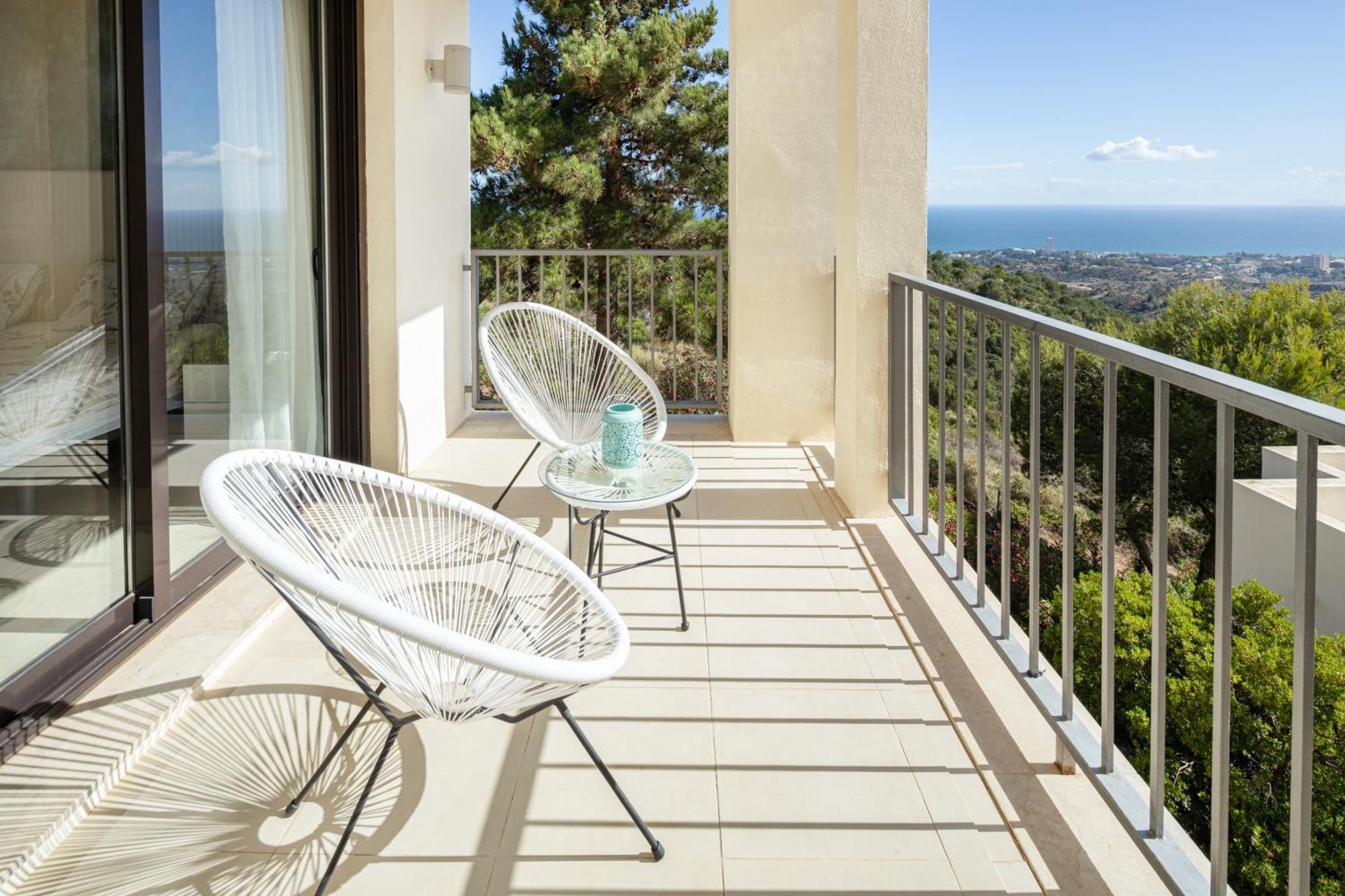 Spectacular Views - Luxury In - Hills Appartement *